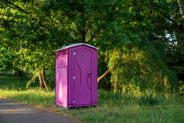 Best Best portable toilet rental  in Freeland, MI